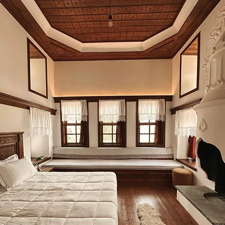 Kalemi Twin Boutique Hotel