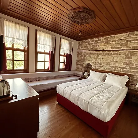 Kalemi Twin Boutique