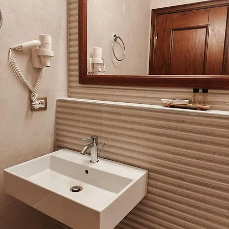 Kalemi Twin Boutique Hotel 3*