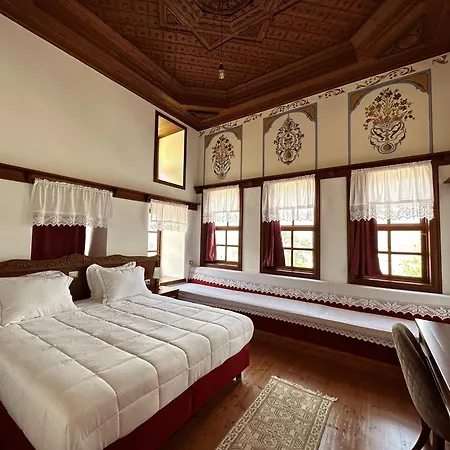 Kalemi Twin Boutique 3* Gjirokastër
