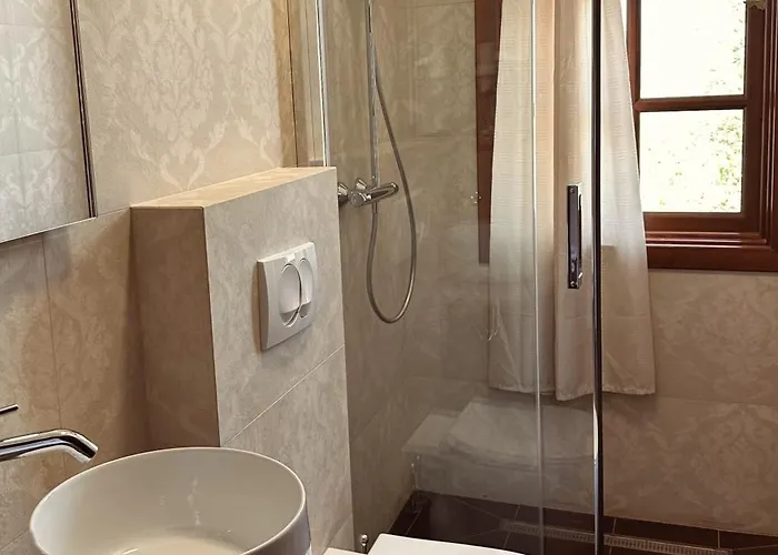 Kalemi Twin Boutique Hotel 3*