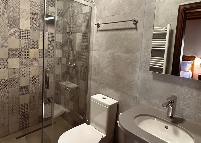 Kalemi Twin Boutique Gjirokastër