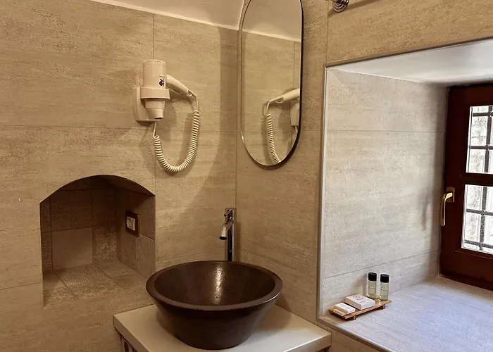 Kalemi Twin Boutique Hotel